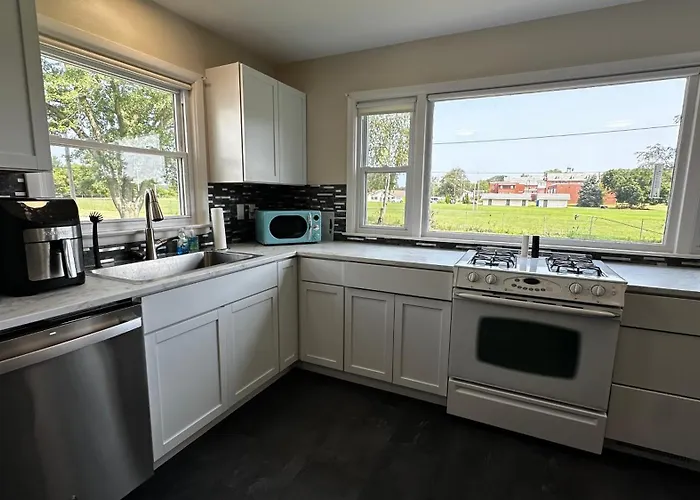 Сasa de vacaciones Bradley Cozy Vacation Large Group With Kitchen View